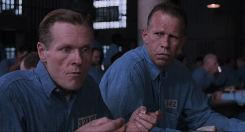 Still frame 322 from The Shawshank Redemption (1994) directed by Frank Darabont