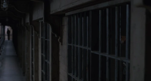 Still frame 330 from The Shawshank Redemption (1994) directed by Frank Darabont