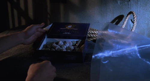 Still frame 351 from The Shawshank Redemption (1994) directed by Frank Darabont