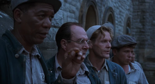 Still frame 37 from The Shawshank Redemption (1994) directed by Frank Darabont