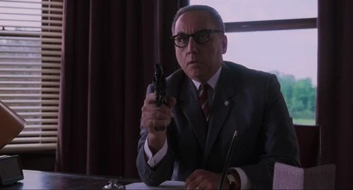 Still frame 370 from The Shawshank Redemption (1994) directed by Frank Darabont