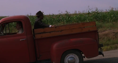 Still frame 396 from The Shawshank Redemption (1994) directed by Frank Darabont
