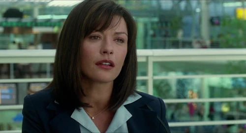 Still frame 103 from The Terminal (2004) directed by Steven Spielberg