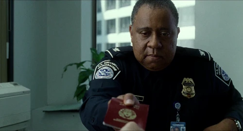 Still frame 9 from The Terminal (2004) directed by Steven Spielberg