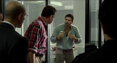 Still frame 141 from The Terminal (2004) directed by Steven Spielberg