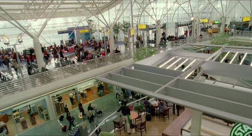 Still frame 230 from The Terminal (2004) directed by Steven Spielberg