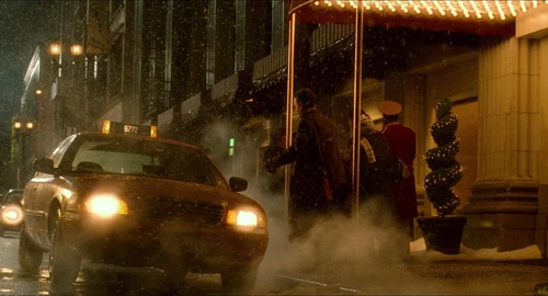 Still frame 247 from The Terminal (2004) directed by Steven Spielberg