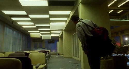 Still frame 26 from The Terminal (2004) directed by Steven Spielberg