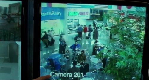 Still frame 34 from The Terminal (2004) directed by Steven Spielberg