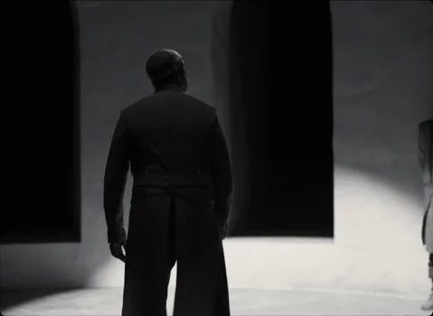 Still frame 61 from The Tragedy of Macbeth (2021) directed by Joel Coen