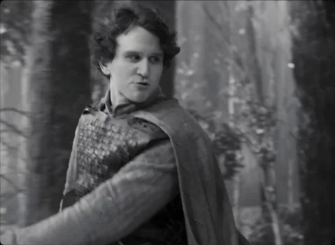 Still frame 106 from The Tragedy of Macbeth (2021) directed by Joel Coen