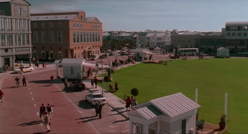 Still frame 12 from The Truman Show (1998) directed by Peter Weir