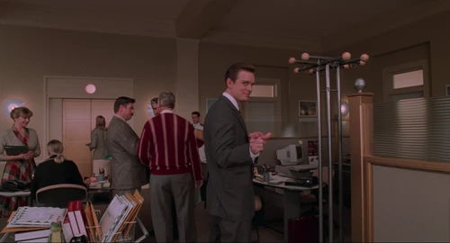 Still frame 17 from The Truman Show (1998) directed by Peter Weir