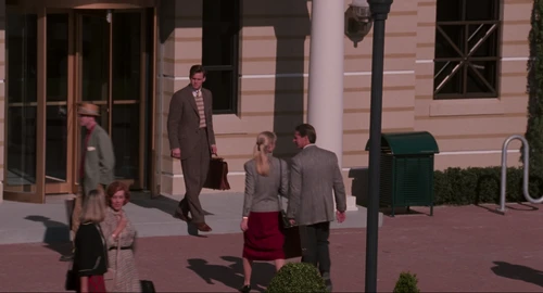 Still frame 61 from The Truman Show (1998) directed by Peter Weir