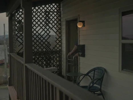 Still frame 34 from The Whale (2022) directed by Darren Aronofsky