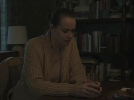 Still frame 93 from The Whale (2022) directed by Darren Aronofsky