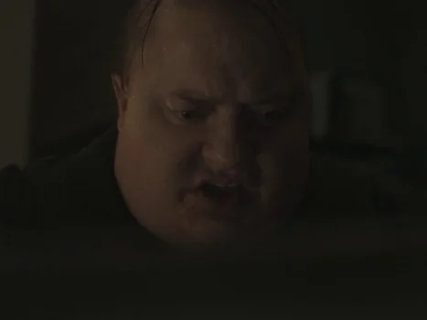 Still frame 109 from The Whale (2022) directed by Darren Aronofsky