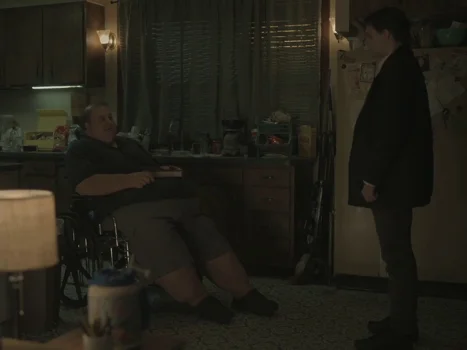 Still frame 116 from The Whale (2022) directed by Darren Aronofsky