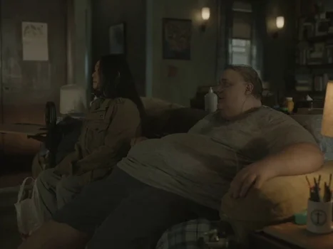 Still frame 126 from The Whale (2022) directed by Darren Aronofsky