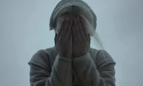 Still frame 4 from The Witch (2015) directed by Robert Eggers