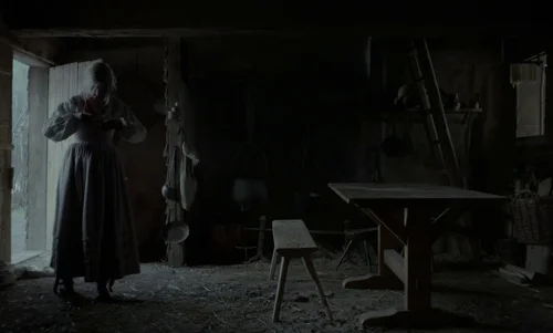 Still frame 88 from The Witch (2015) directed by Robert Eggers