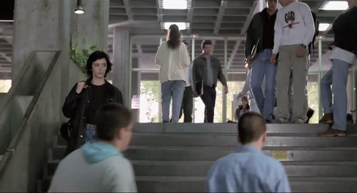 Still frame 82 from Thesis (1996) directed by Alejandro Amenábar