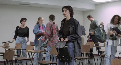 Still frame 84 from Thesis (1996) directed by Alejandro Amenábar