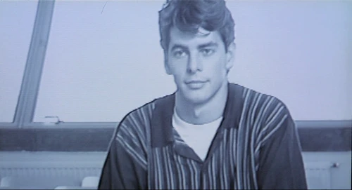 Still frame 97 from Thesis (1996) directed by Alejandro Amenábar