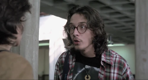 Still frame 100 from Thesis (1996) directed by Alejandro Amenábar