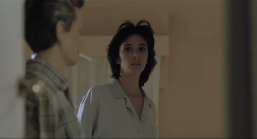 Still frame 136 from Thesis (1996) directed by Alejandro Amenábar
