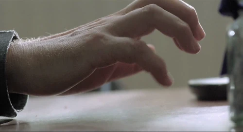 Still frame 155 from Thesis (1996) directed by Alejandro Amenábar