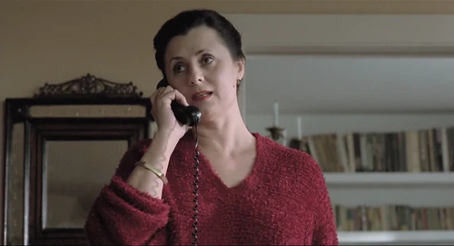 Still frame 156 from Thesis (1996) directed by Alejandro Amenábar