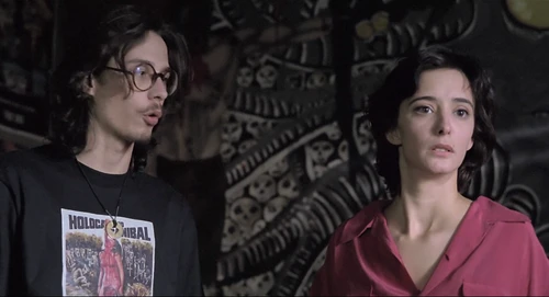 Still frame 160 from Thesis (1996) directed by Alejandro Amenábar