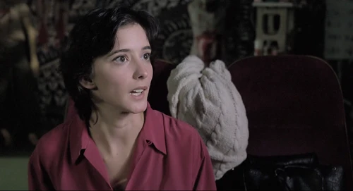 Still frame 162 from Thesis (1996) directed by Alejandro Amenábar
