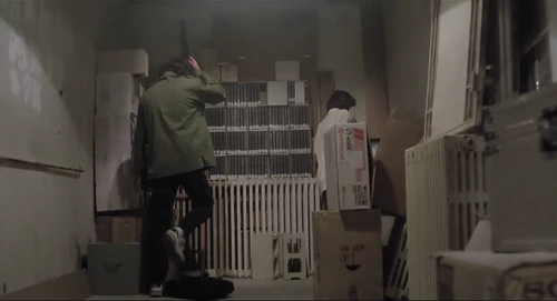 Still frame 174 from Thesis (1996) directed by Alejandro Amenábar