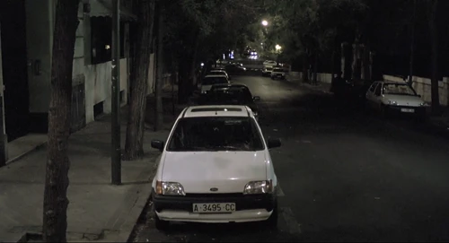 Still frame 204 from Thesis (1996) directed by Alejandro Amenábar
