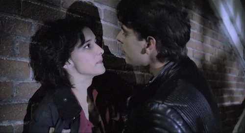 Still frame 205 from Thesis (1996) directed by Alejandro Amenábar