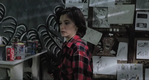 Still frame 214 from Thesis (1996) directed by Alejandro Amenábar
