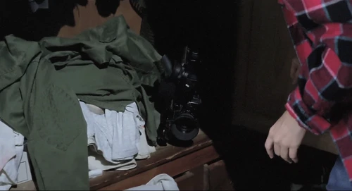 Still frame 215 from Thesis (1996) directed by Alejandro Amenábar