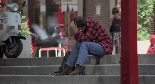 Still frame 218 from Thesis (1996) directed by Alejandro Amenábar