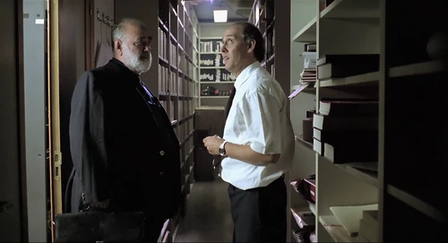 Still frame 23 from Thesis (1996) directed by Alejandro Amenábar