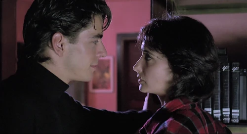 Still frame 230 from Thesis (1996) directed by Alejandro Amenábar