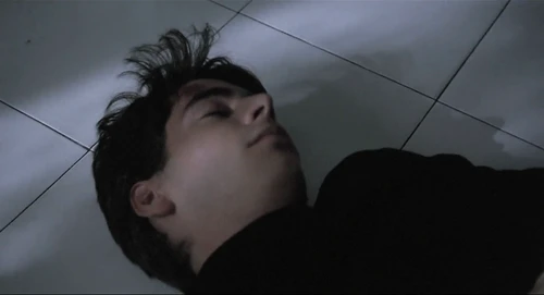 Still frame 235 from Thesis (1996) directed by Alejandro Amenábar