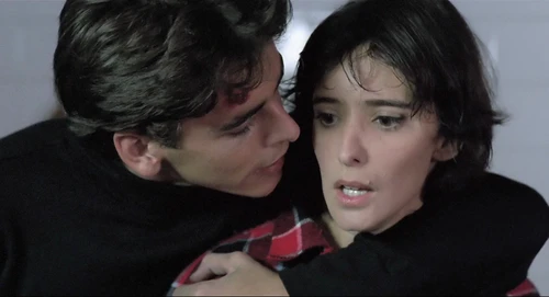 Still frame 240 from Thesis (1996) directed by Alejandro Amenábar