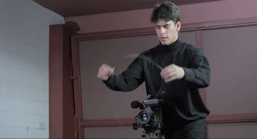 Still frame 243 from Thesis (1996) directed by Alejandro Amenábar