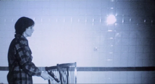 Still frame 251 from Thesis (1996) directed by Alejandro Amenábar