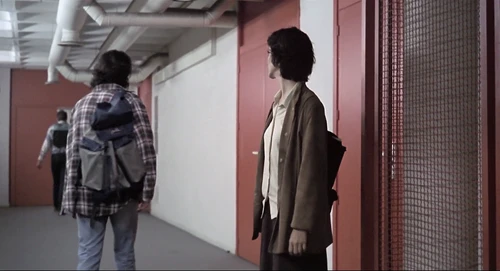 Still frame 33 from Thesis (1996) directed by Alejandro Amenábar