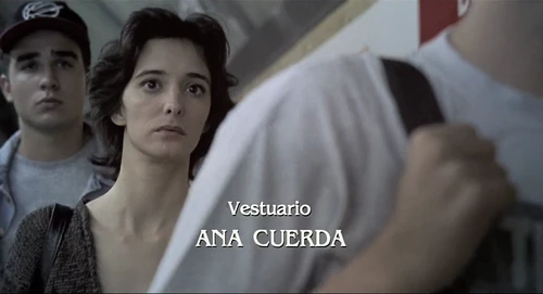Still frame 3 from Thesis (1996) directed by Alejandro Amenábar
