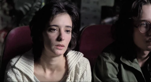 Still frame 49 from Thesis (1996) directed by Alejandro Amenábar
