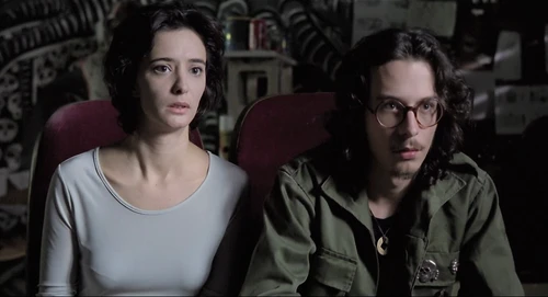 Still frame 53 from Thesis (1996) directed by Alejandro Amenábar
